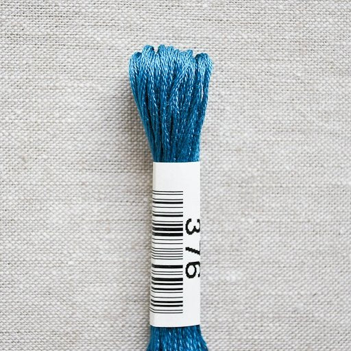 Cosmo : Cotton Embroidery Floss : 376 - the workroom
