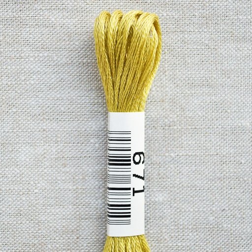 Cosmo : Cotton Embroidery Floss : 671 - the workroom