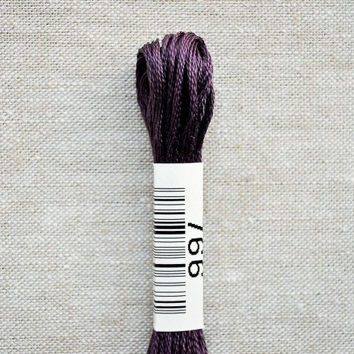 Cosmo : Cotton Embroidery Floss : 766 - the workroom