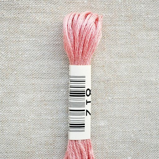 Cosmo : Cotton Embroidery Floss : 812 - the workroom
