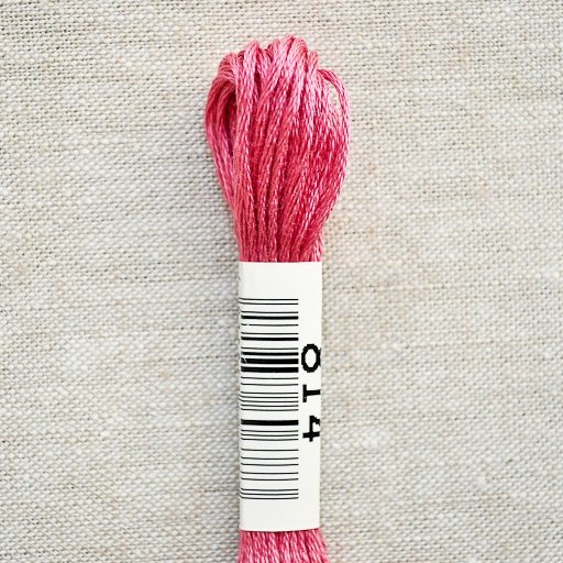 Cosmo : Cotton Embroidery Floss : 814 - the workroom