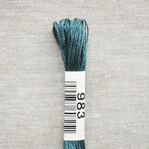 Cosmo : Cotton Embroidery Floss : 983 - the workroom