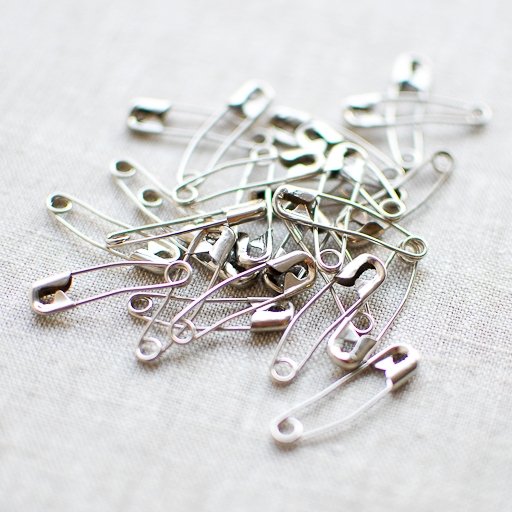 Dritz : Curved Basting Pins - the workroom
