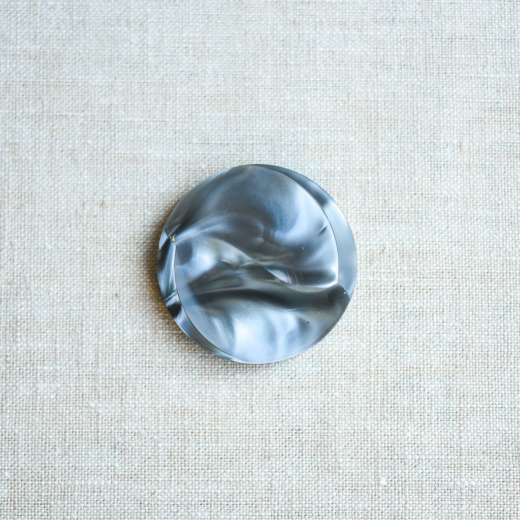 The Button Dept. : Plastic : Licorice Swirl - the workroom