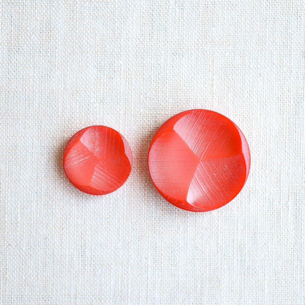 The Button Dept. : Plastic : Strawberry Meringue - the workroom