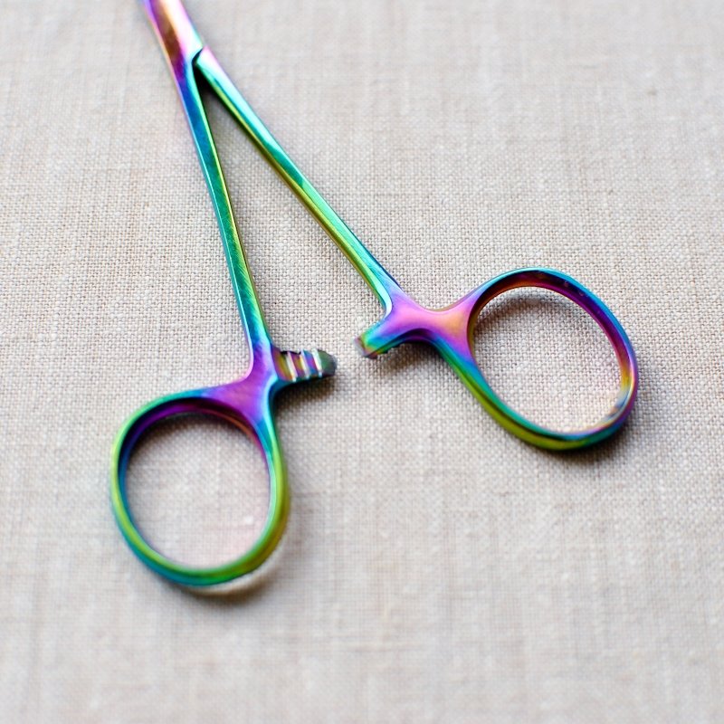 Tula Pink : Hardware Collection :5&rdquo; Hemostat - the workroom