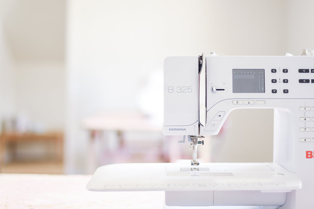 Discover the Bernina B325 Sewing Machine