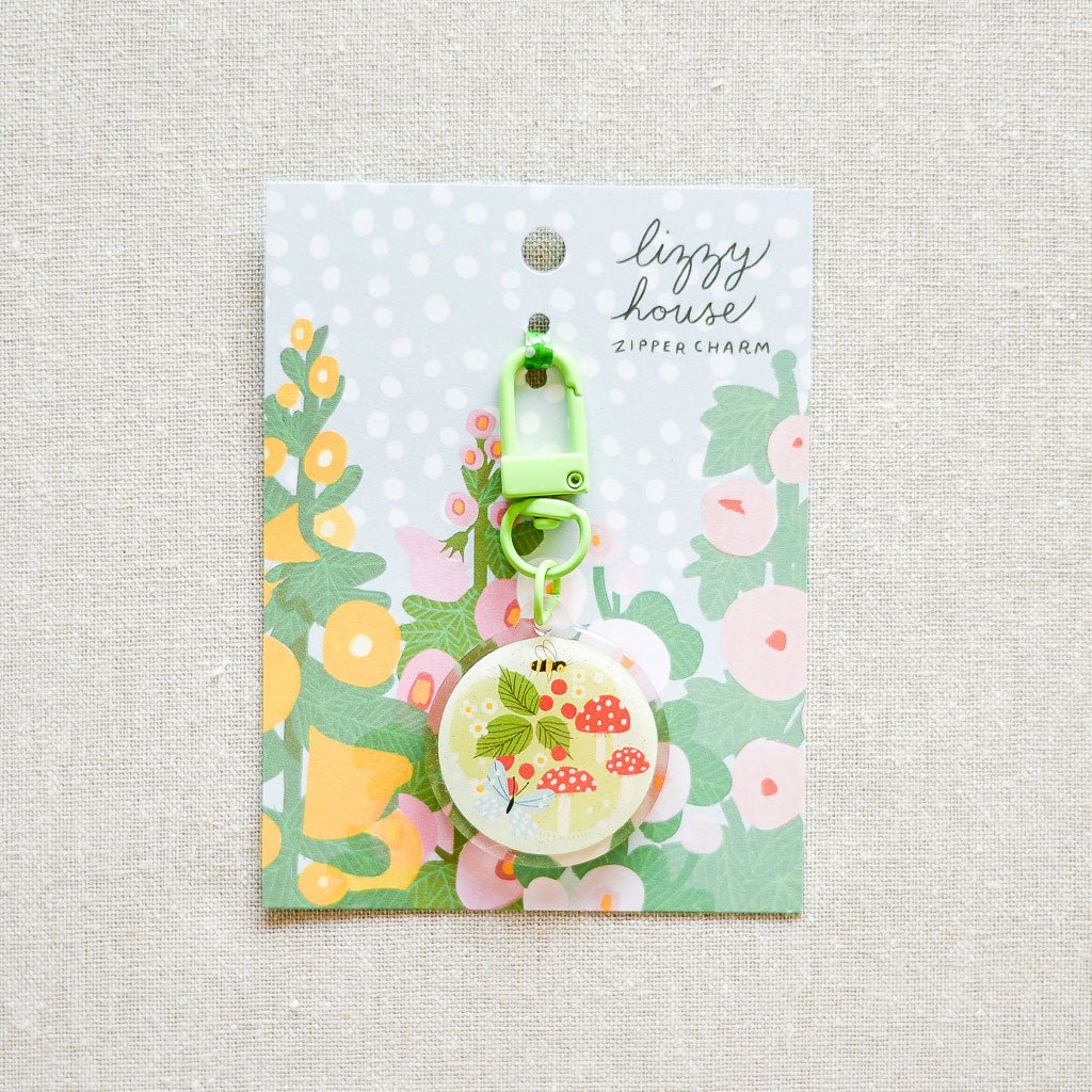 Lizzy House : Limited Edition Zipper Charm : Tiny Meadow - the workroom