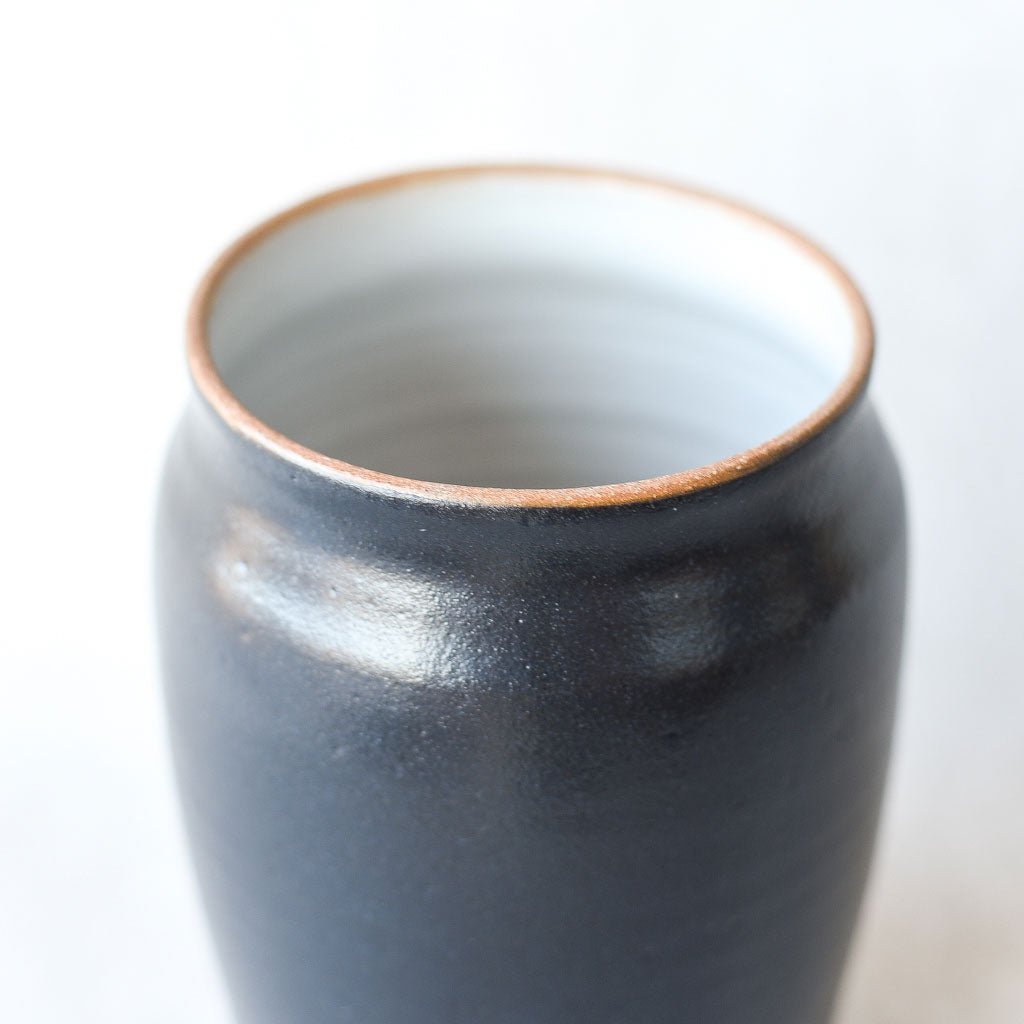 Steingut Pottery : Matte Black & White Vase - the workroom