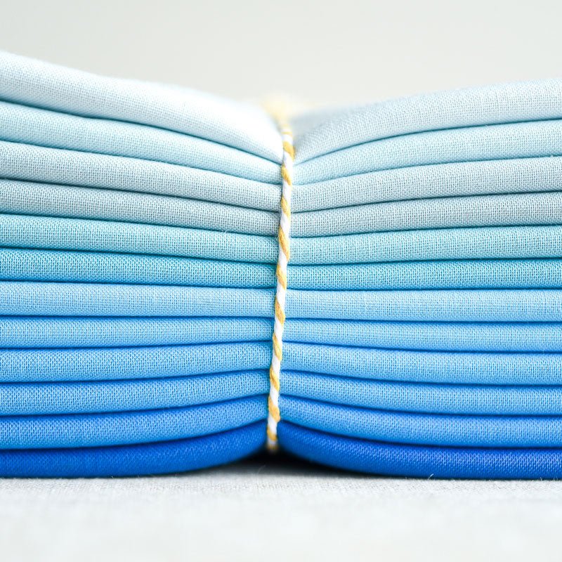 the workroom : Kona Solids Bundle : 365 Row 16 : Sky to Pacific - the workroom