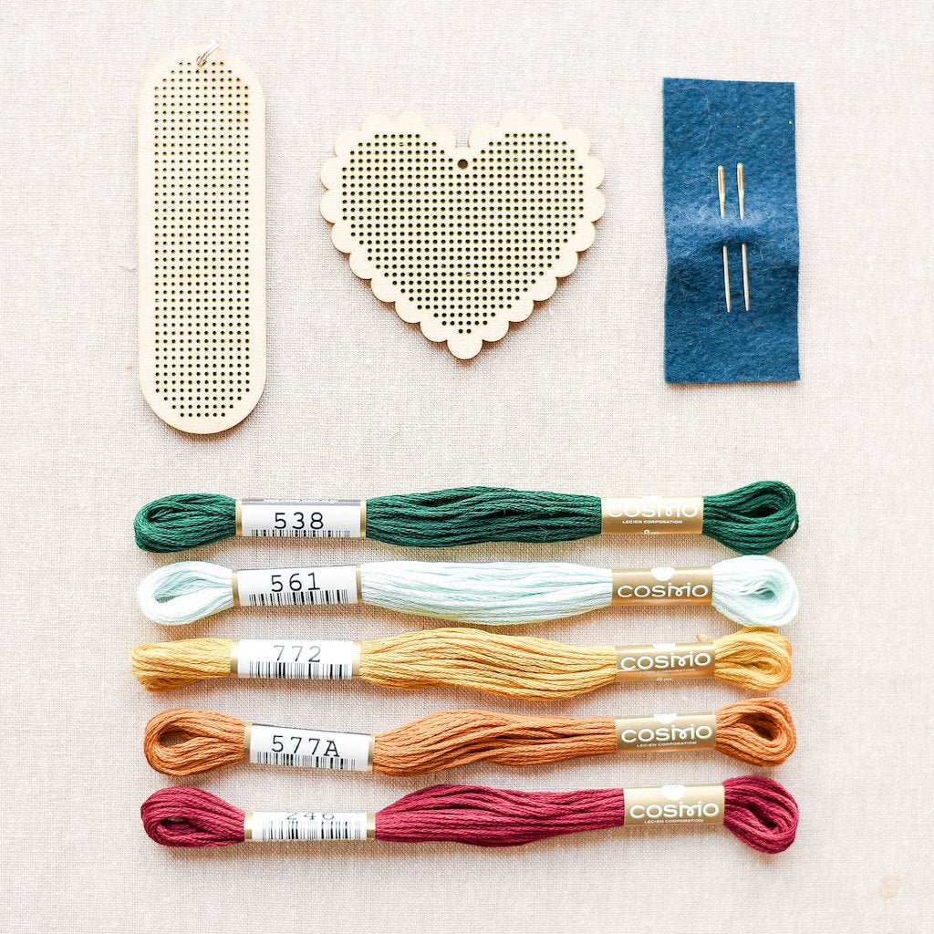 the workroom Supply : Cross Stitch Pendant Kit : Capsule & Scalloped Heart - the workroom