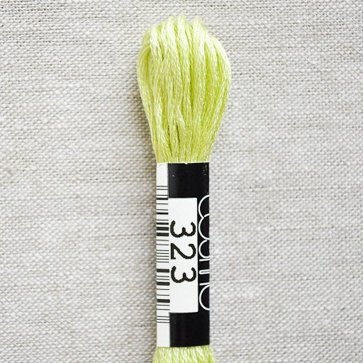 Cosmo : Cotton Embroidery Floss : 323 - the workroom