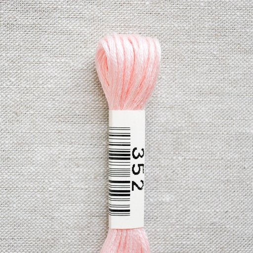 Cosmo : Cotton Embroidery Floss : 352 - the workroom