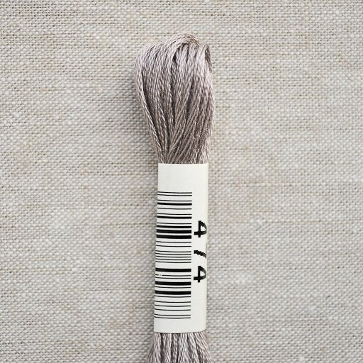 Cosmo : Cotton Embroidery Floss : 474 - the workroom