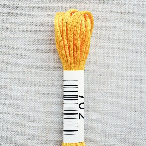 Cosmo : Cotton Embroidery Floss : 702 - the workroom