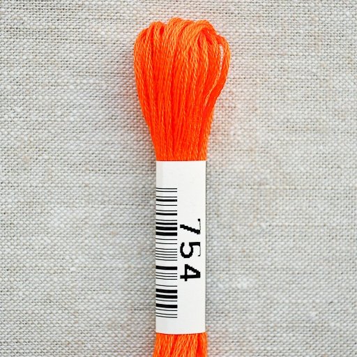 Cosmo : Cotton Embroidery Floss : 754 - the workroom