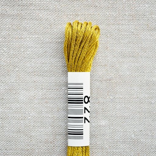 Cosmo : Cotton Embroidery Floss : 822 - the workroom