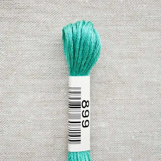 Cosmo : Cotton Embroidery Floss : 899 - the workroom