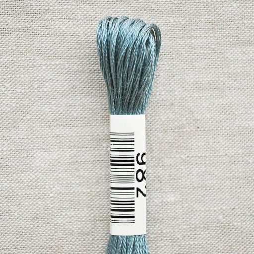 Cosmo : Cotton Embroidery Floss : 982 - the workroom