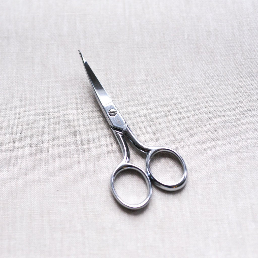 Gingher Curved Embroidery Scissors - 4 - WAWAK Sewing Supplies