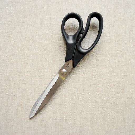 Gingher : Lightweight Bent Scissor : 9" Right-Handed - the workroom