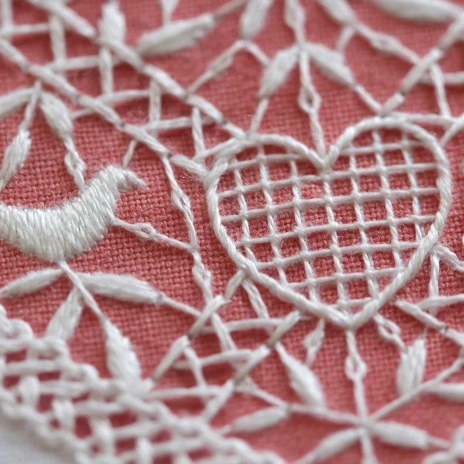 Kiriki Press : Embroidery Stitch Sampler : Lace Heart - the workroom