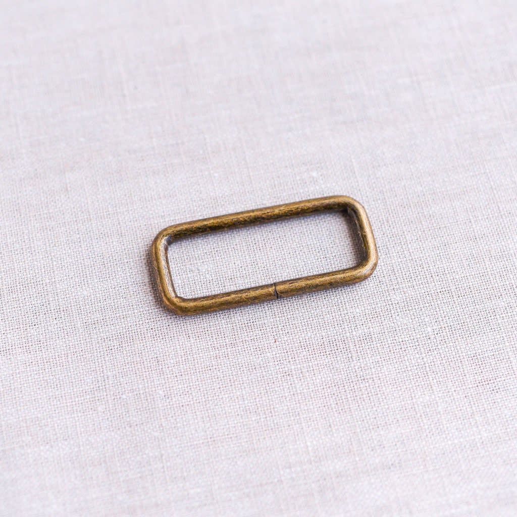 Metal Wire-Formed Rectangle Ring : Various Colours/Sizes - the workroom