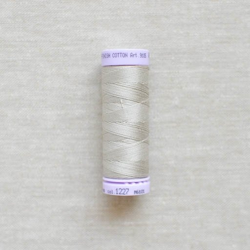 Mettler : Silk-Finish Cotton Thread : Light Sage : 150m - the workroom