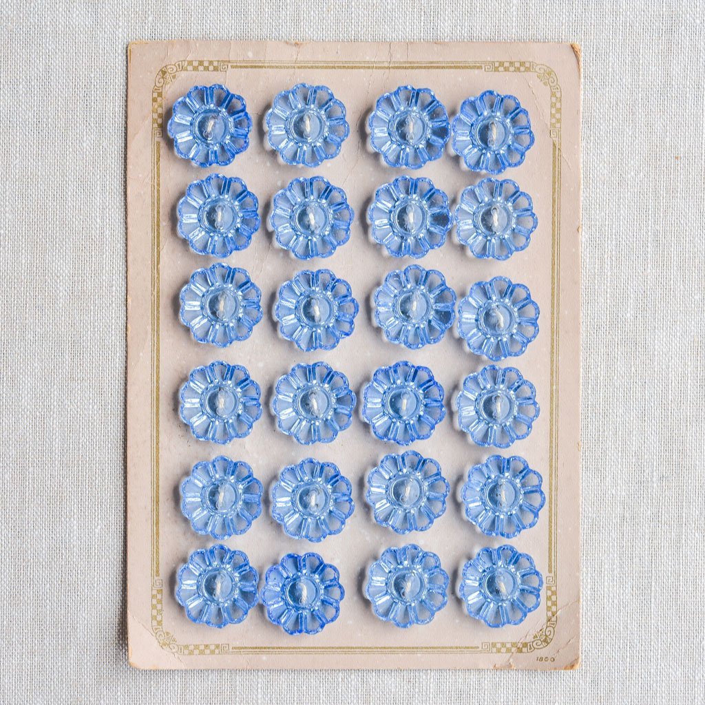 The Button Dept. : Glass : Blue Daisy - the workroom