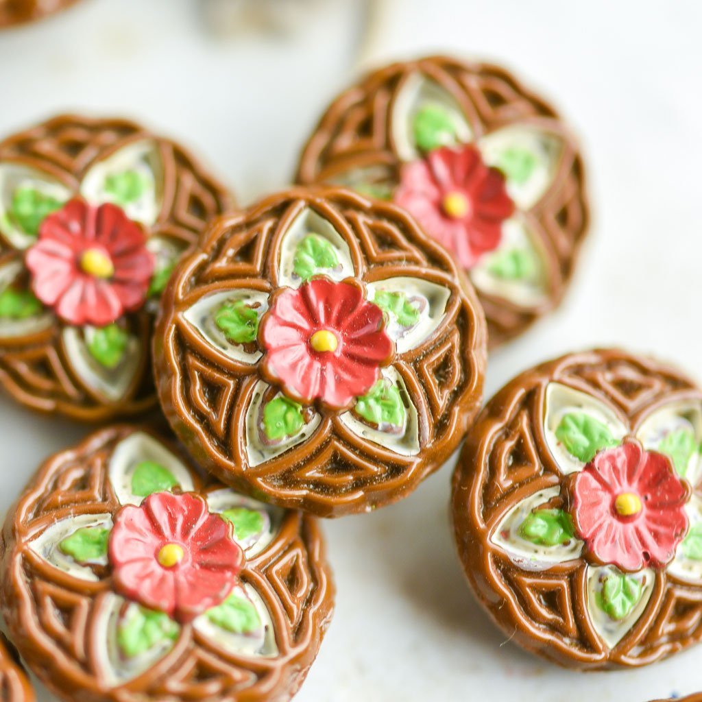 The Button Dept. : Glass : Gingerbread Flora - the workroom