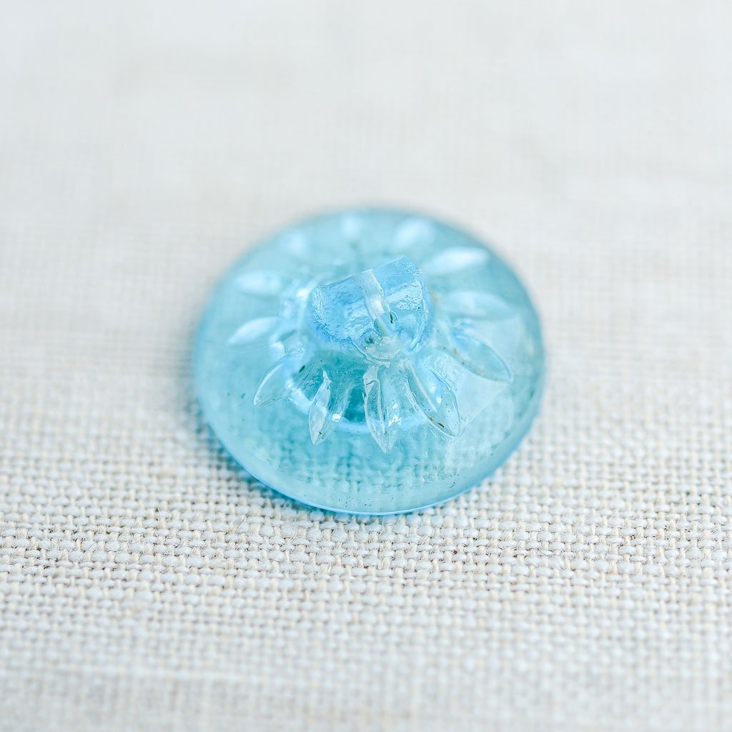 The Button Dept. : Glass : Pool Aster - the workroom