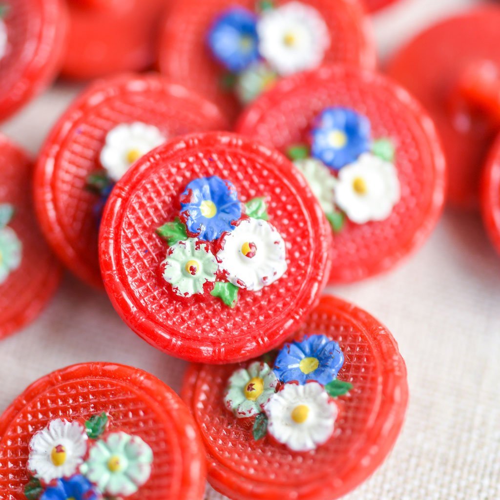 The Button Dept. : Glass : Tomato Eloise D - the workroom