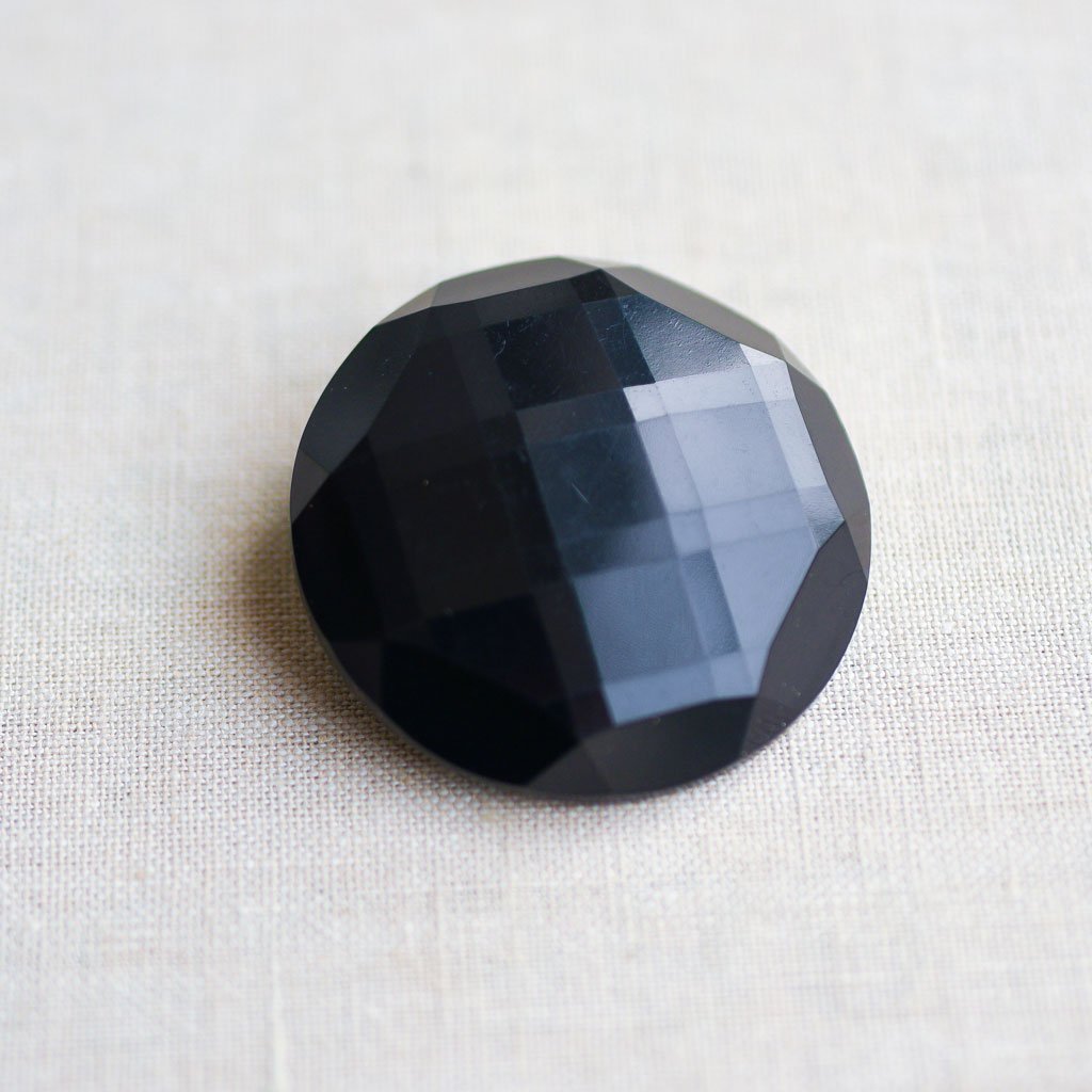 The Button Dept. : Plastic : Black Gemstone - the workroom