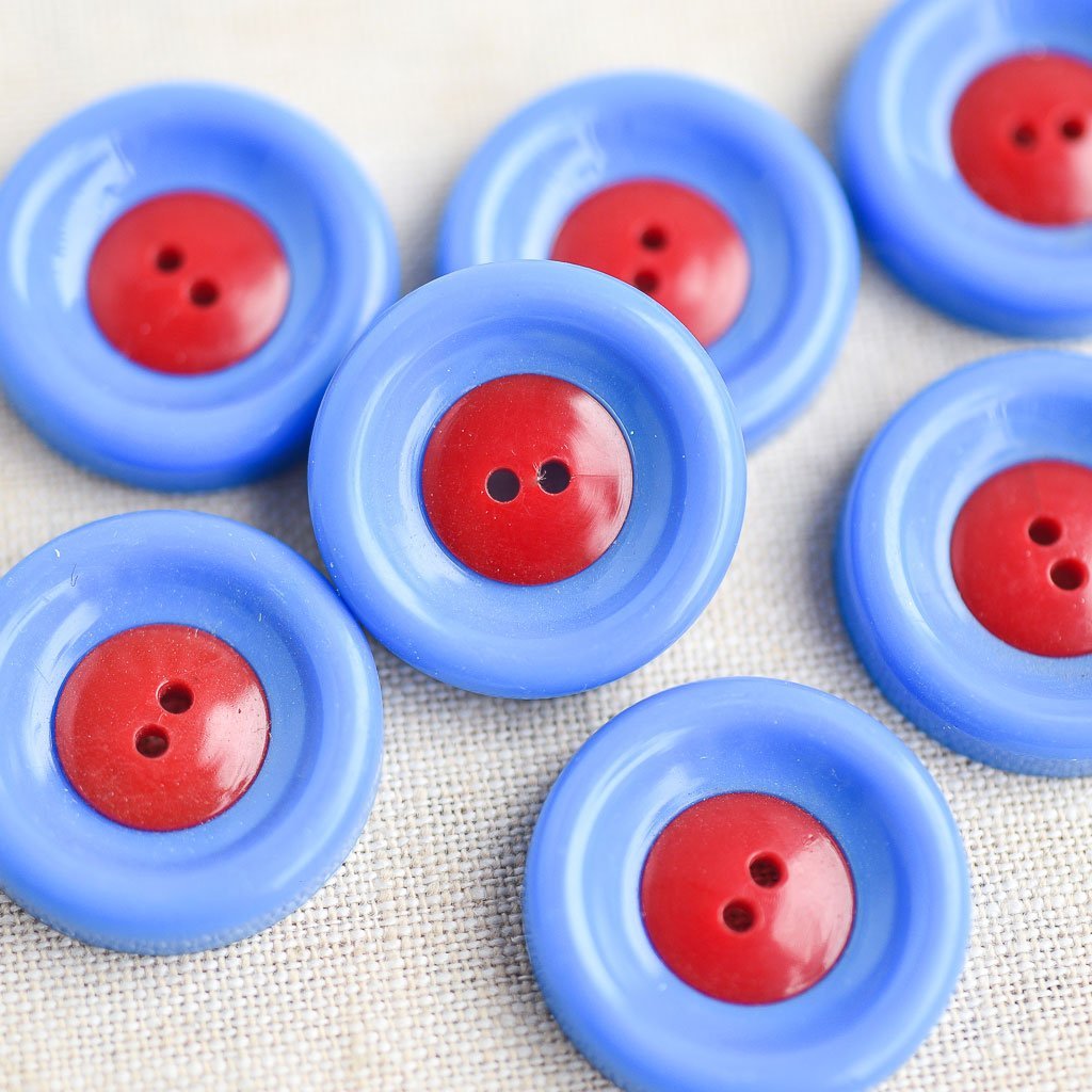 The Button Dept. : Plastic : Blue Crush Donut - the workroom