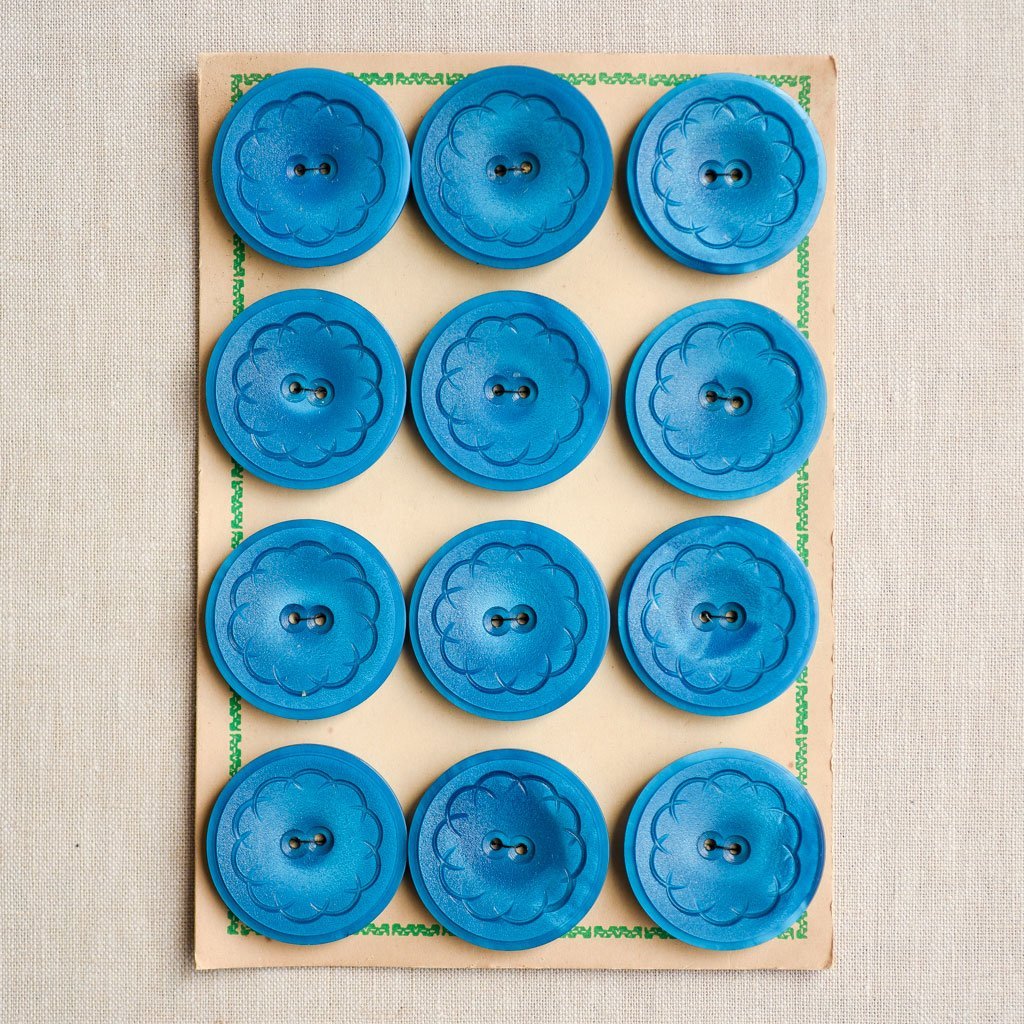 The Button Dept. : Plastic : Blue Raspberry Zinnia - the workroom