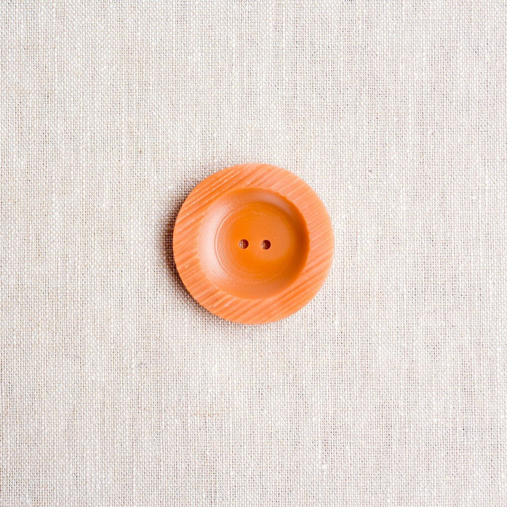 The Button Dept : Plastic : Caramel Hatch - the workroom