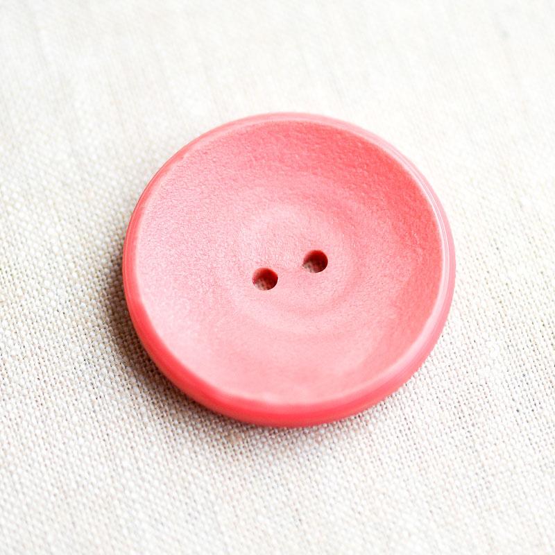 The Button Dept. : Plastic : Frosted Raspberry Wafer - the workroom