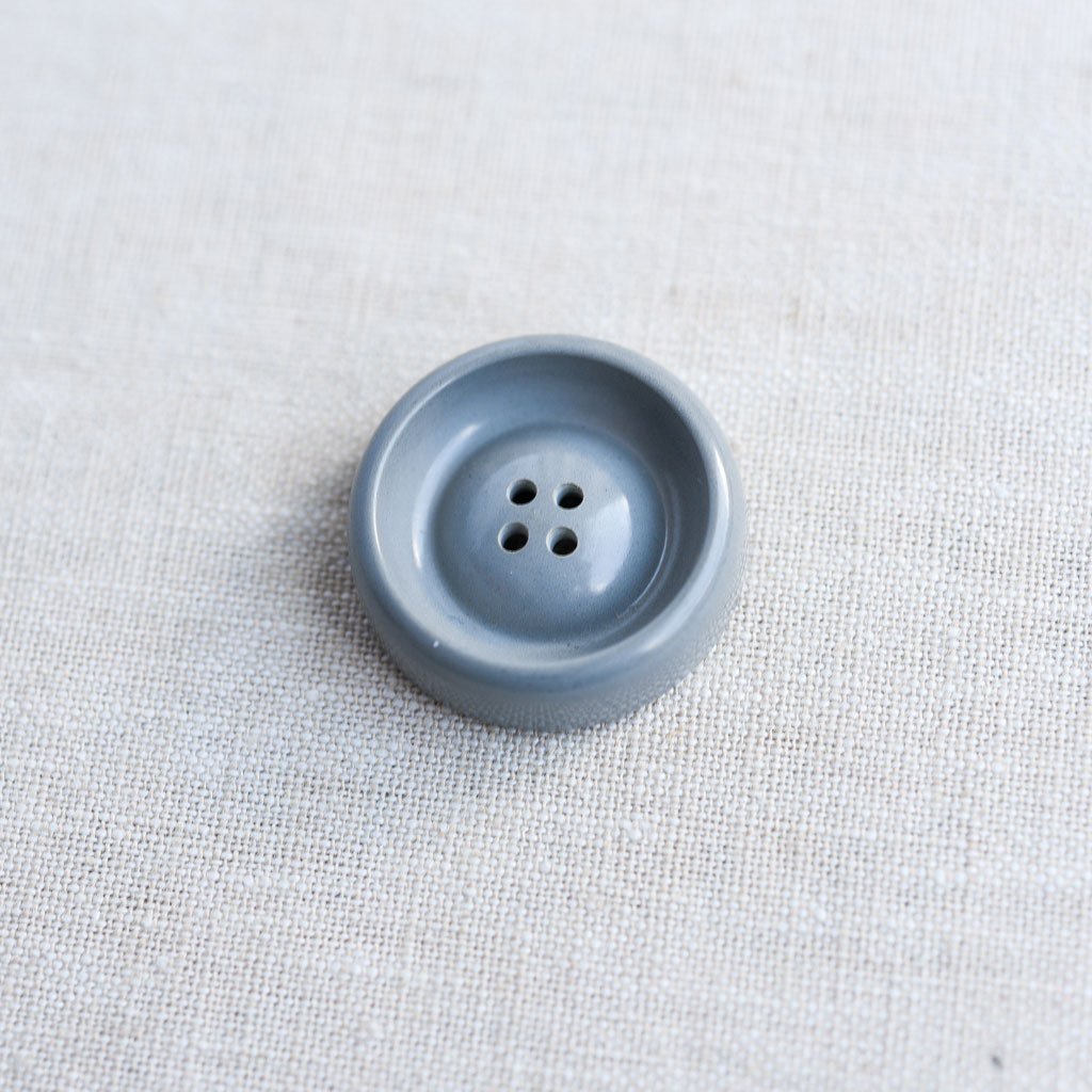 The Button Dept. : Plastic : Grey Concentric : 4 holes - the workroom