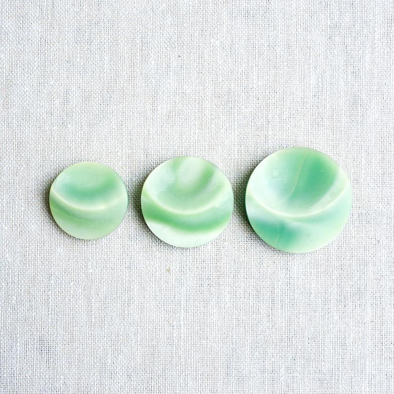 The Button Dept. : Plastic : Jade Wave - the workroom