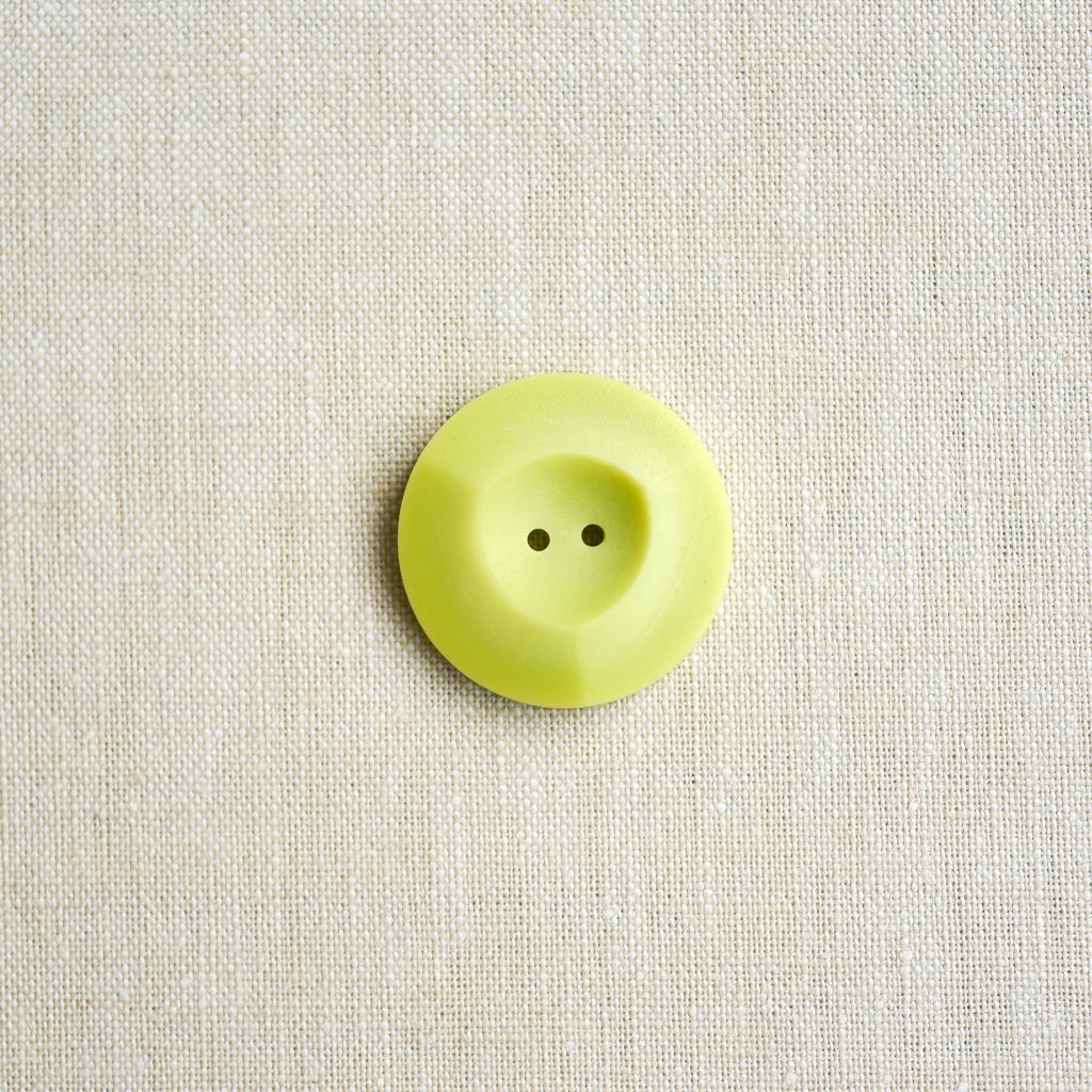 The Button Dept. : Plastic : Lime Winegum - the workroom