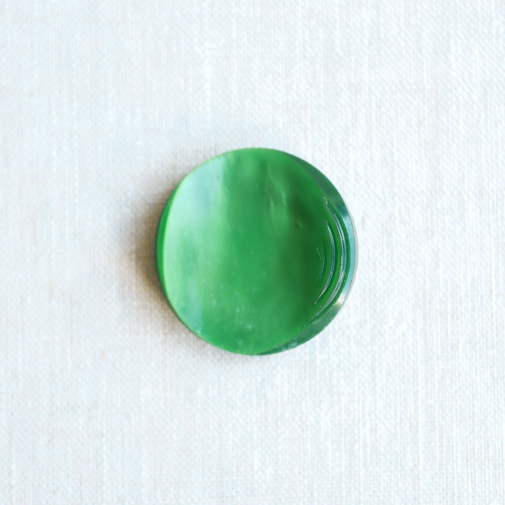 The Button Dept. : Plastic : Mint Pringle - the workroom