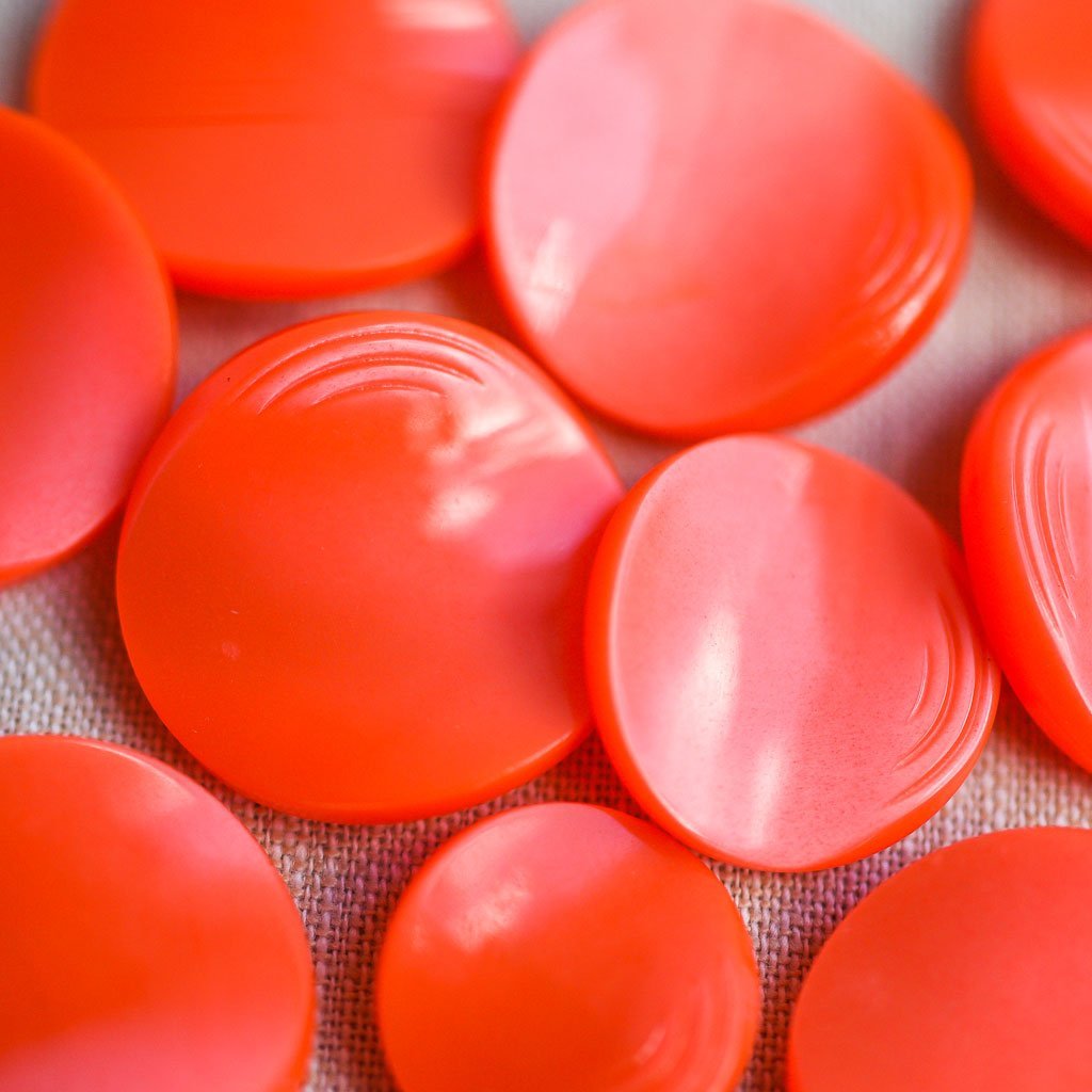 The Button Dept. : Plastic : Persimmon Pringle - the workroom