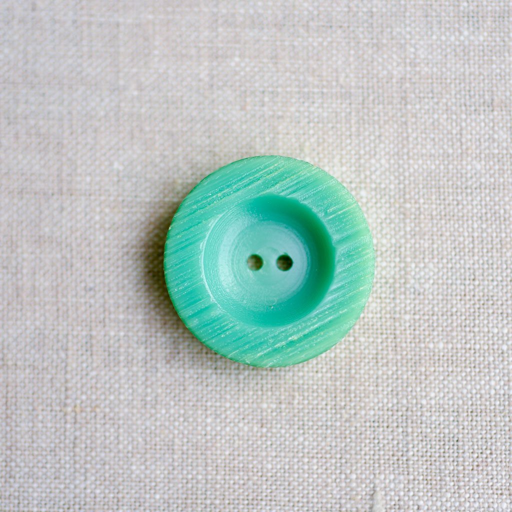 The Button Dept. : Plastic : Spearmint Hatch - the workroom