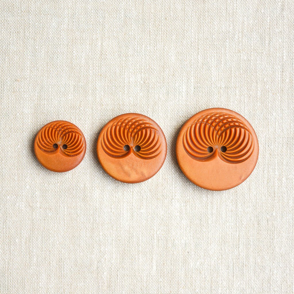 The Button Dept. : Plastic : Toasted Almond Slinky - the workroom