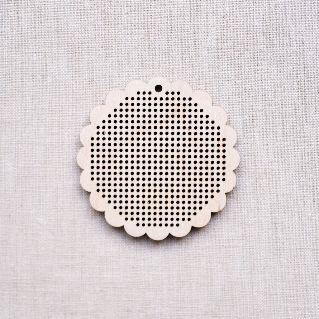 the workroom : Cross Stitch Pendant : Scalloped Circle - the workroom