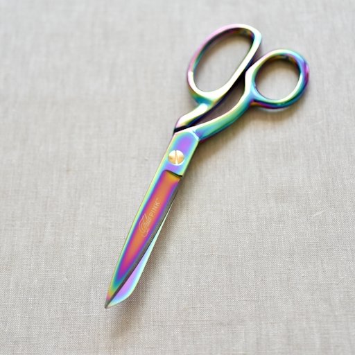 Tula Pink : Hardware Collection : Fabric Shears : 8” Left-handed - the workroom