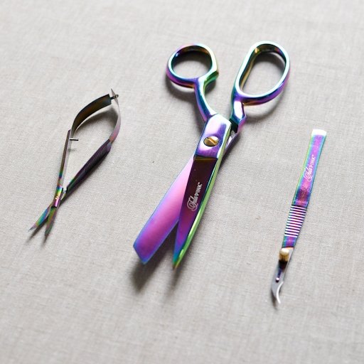 Tula Pink : Hardware Collection : Shears, Snips & Seam Ripper : Left-Handed Set - the workroom