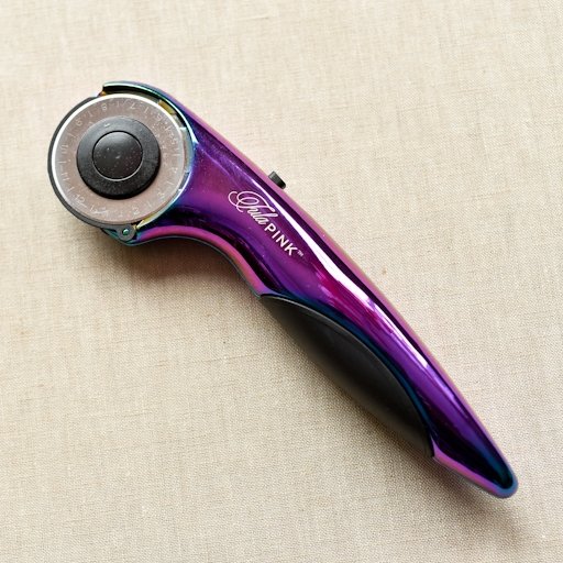 Tula Pink Hardware : Rotary Cutter : 45mm - the workroom