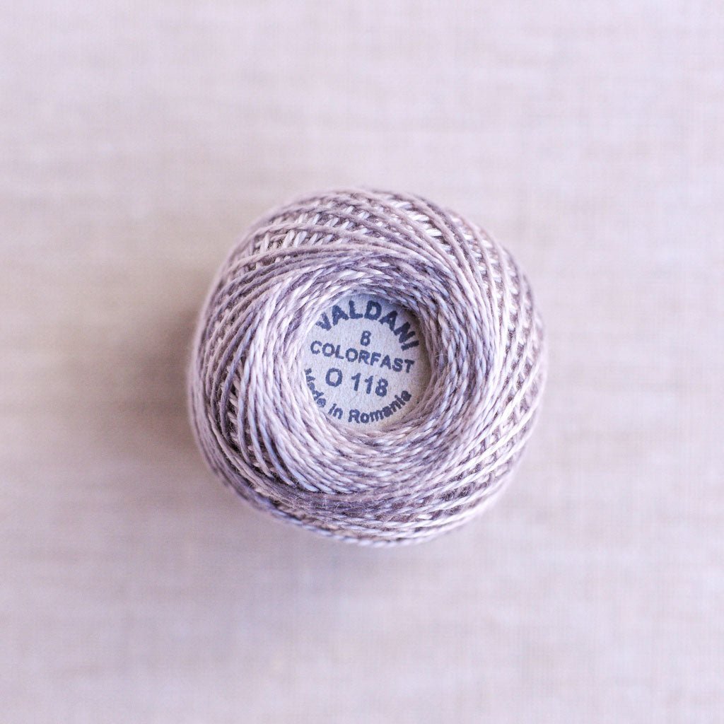 Valdani Pearl : O118 - Shades of Grey : Variegated Cotton Thread : 8wt : 67m - the workroom