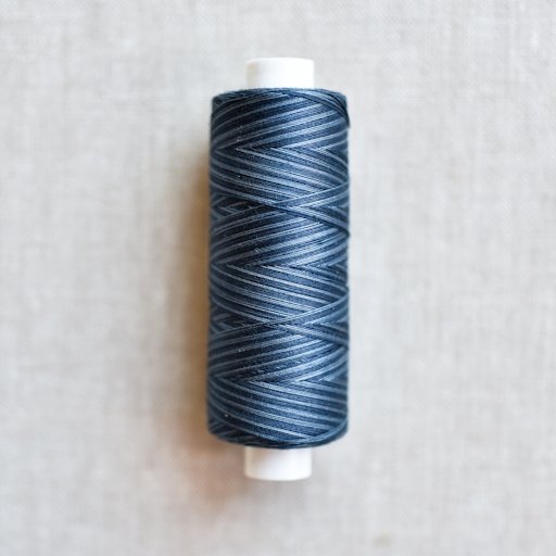 Valdani Spool : H207 - Darkened Blue : Variegated Cotton Thread : 50wt : 500m - the workroom